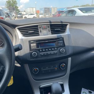2015 Nissan SENTRA S — миниатюра 37