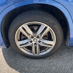 2017 BMW X1 XDRIVE28I — миниатюра 17
