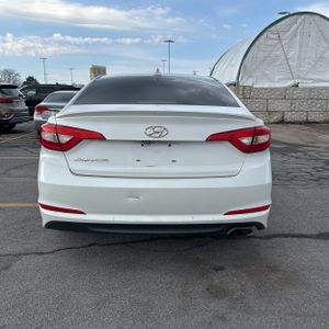 HYUNDAI SONATA SE - 6