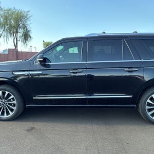 2021 Lincoln NAVIGATOR L RESERVE — фото 4