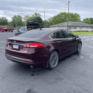 FORD FUSION SE - 8
