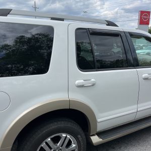 FORD EXPLORER EDDIE BAUER - 9