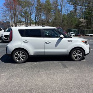 KIA SOUL - 10