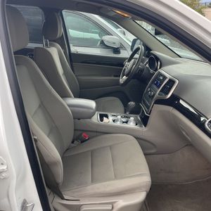 2013 JEEP GRAND CHEROKEE LAREDO — миниатюра 31