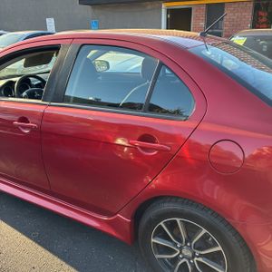 MITSUBISHI LANCER ES - 6