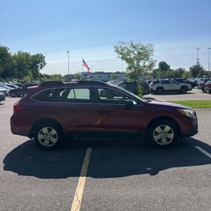صورة 10 لـ 2016 Subaru OUTBACK 2.5I