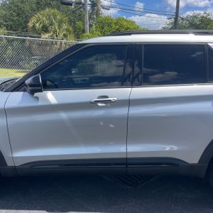 FORD EXPLORER ST - 4