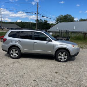 2010 Subaru FORESTER 2.5X PREMIUM — фото 10