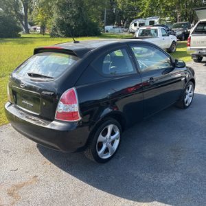2009 Hyundai ACCENT SE 照片 8