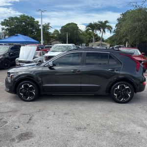 2023 KIA NIRO EV WIND photo 3