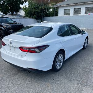 2021 Toyota CAMRY LE 照片 8