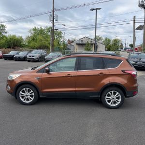 FORD ESCAPE SE - 3