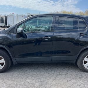 CHEVROLET TRAX LS - 4