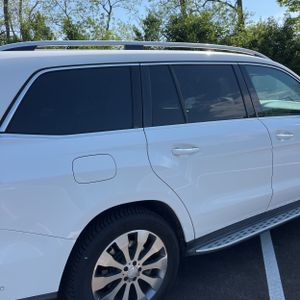 MERCEDES-BENZ GLS - 9