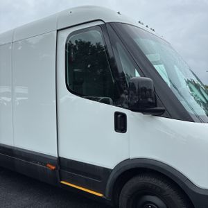 صورة مصغرة 13 لـ 2024 Rivian DELIVERY ECV 500 CARGO VAN