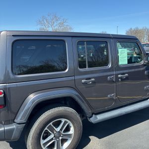 JEEP WRANGLER UNLIMITED SAHARA - 9