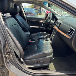 2012 Lincoln MKZ BASE 缩略图 32