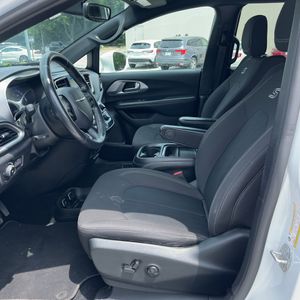 2020 Chrysler PACIFICA TOURING — миниатюра 31