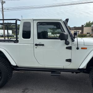 2012 JEEP WRANGLER UNLIMITED SAHARA — фото 11