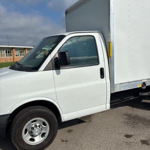 CHEVROLET EXPRESS 3500 - 2