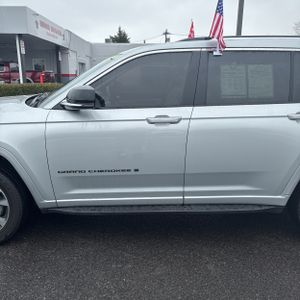 JEEP GRAND CHEROKEE L OVERLAND - 4