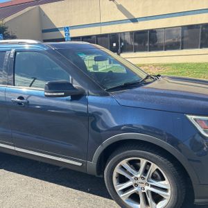 صورة مصغرة 13 لـ 2016 FORD EXPLORER XLT