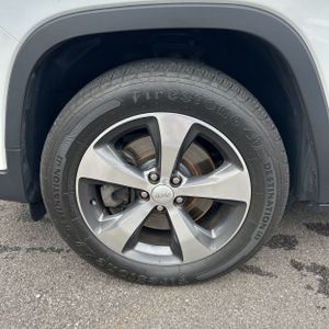 صورة مصغرة 17 لـ 2019 JEEP CHEROKEE LIMITED
