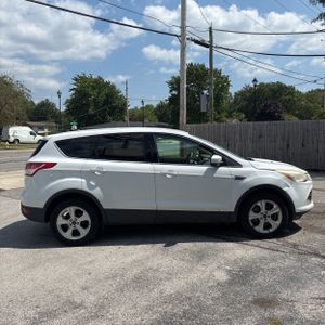 صورة 10 لـ 2014 FORD ESCAPE SE