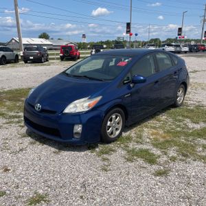2010 Toyota PRIUS III — фото 1