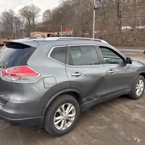 NISSAN ROGUE SV - 9