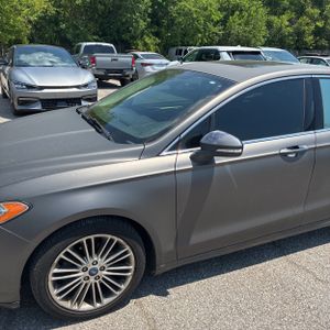 FORD FUSION SE - 2