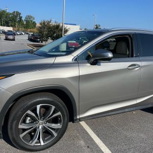 صورة 2 لـ 2017 Lexus RX 350 BASE