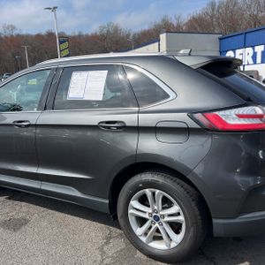 FORD EDGE SEL - 6