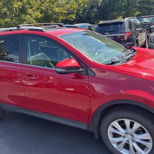 2015 Toyota RAV4 LIMITED — фото 13