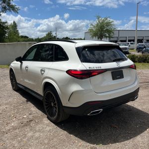 MERCEDES-BENZ GLC - 5