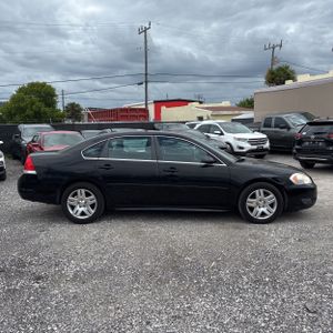 CHEVROLET IMPALA LT - 10