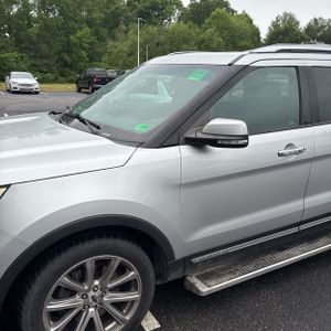 FORD EXPLORER LIMITED - 2