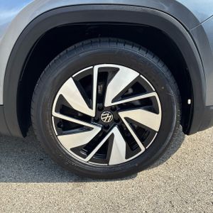 صورة 14 لـ 2024 Volkswagen ATLAS SE 4MOTION
