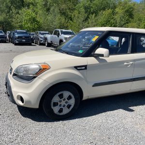 KIA SOUL BASE - 2