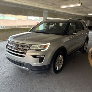 2019 FORD EXPLORER XLT — фото 1