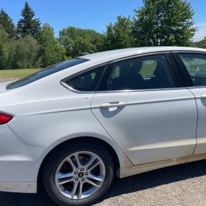 FORD FUSION SE - 9