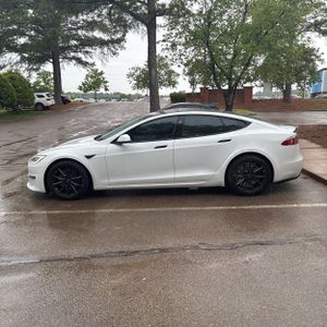TESLA MODEL S PLAID - 3