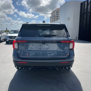 FORD EXPLORER ST - 7
