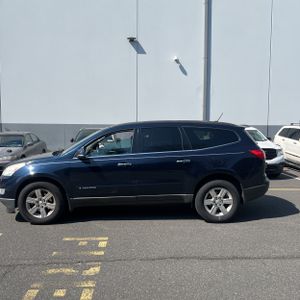 CHEVROLET TRAVERSE LT - 3
