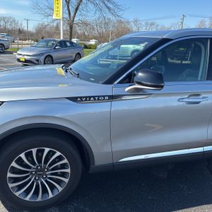 LINCOLN AVIATOR STANDARD - 2