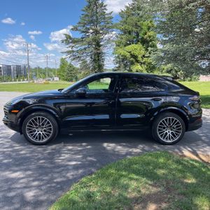 PORSCHE CAYENNE COUPE - 3