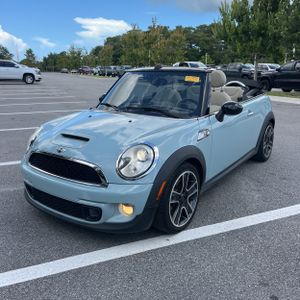 صورة 1 لـ 2013 MINI CONVERTIBLE COOPER S