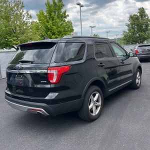FORD EXPLORER XLT - 8