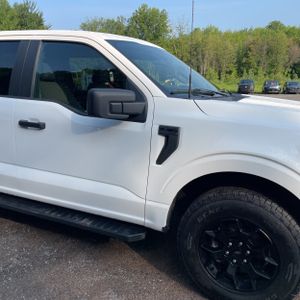 صورة مصغرة 13 لـ 2024 FORD F-150 STX