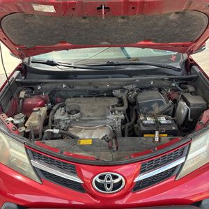 صورة 46 لـ 2014 Toyota RAV4 XLE